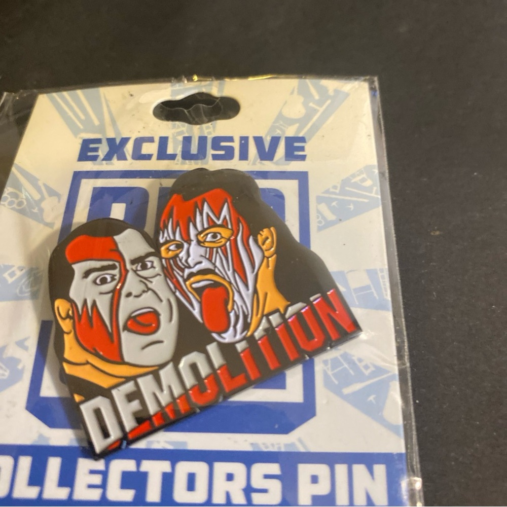 Demolition (Ax‎ & Smash) Pro Wrestling Crate Lapel Pin. PWT NEW. Wrestling Pin.